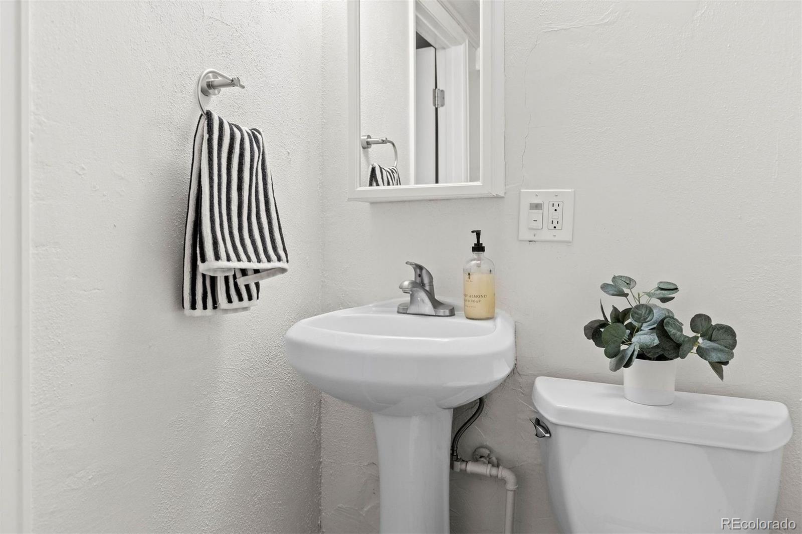 795 Jasmine Street Denver, CO 80220 - Photo 24 of 28