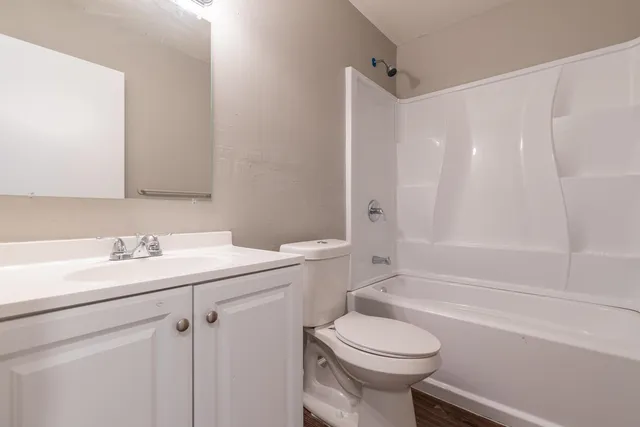 $1,195 | 325 South Center Street, Unit 22, Collierville, TN 38017