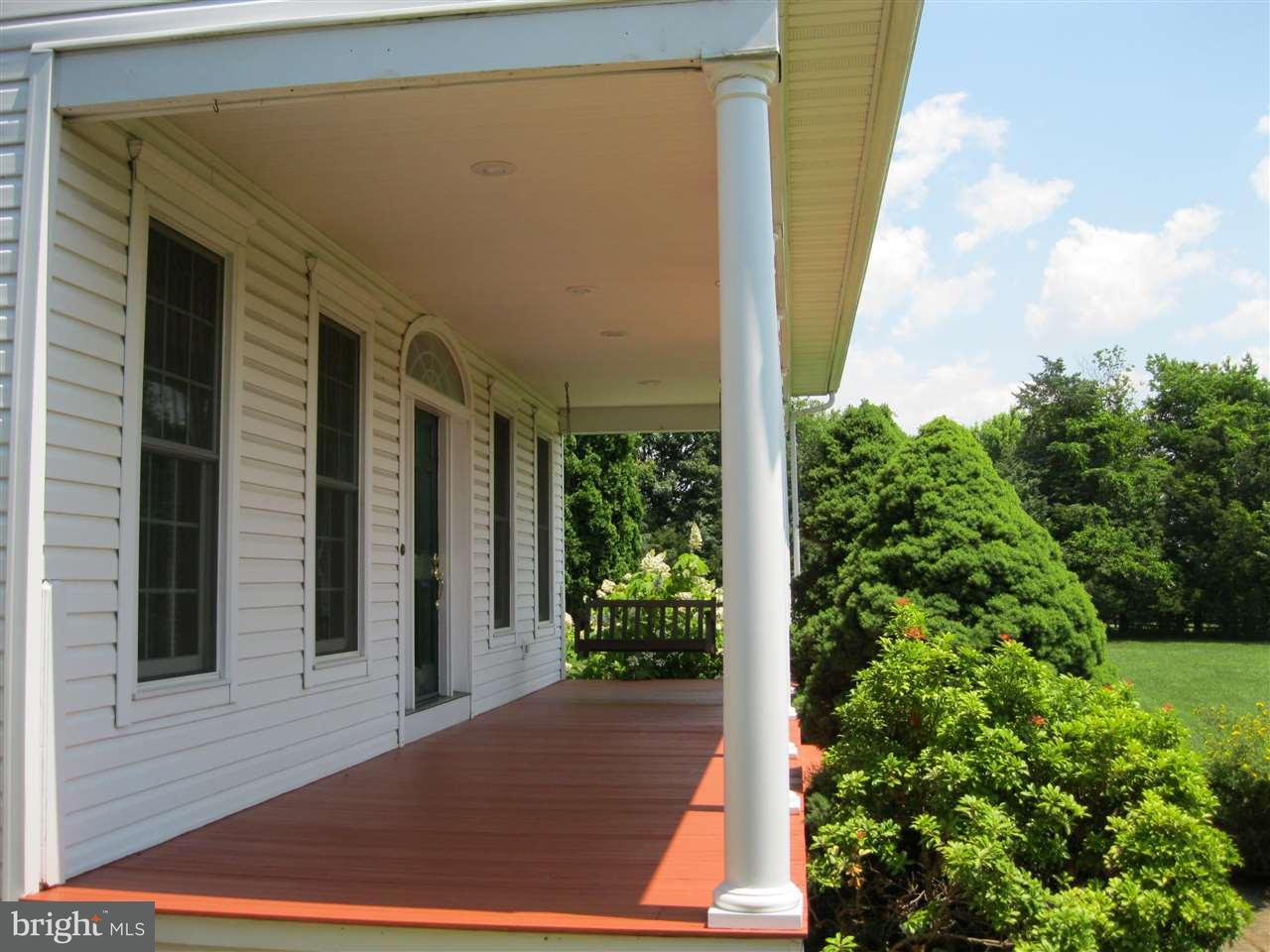 566 Knorr Road Gettysburg, PA 17325 - Photo 4 of 35