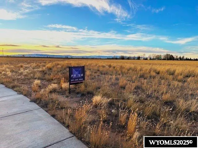 $370,868 | 3720 Cherrywood Loop, Laramie, WY 82070