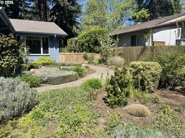 $479,900 | 2280 Tabor Street, Eugene, OR 97401