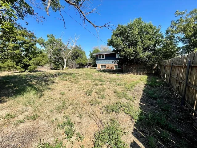 $157,000 | 500 Green Street, Quanah, TX 79252