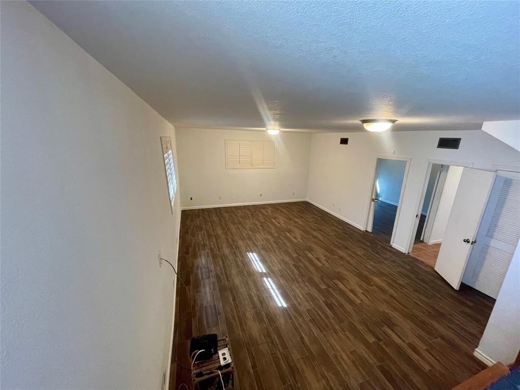 500 Green Street Quanah, TX 79252 - Photo 6 of 29