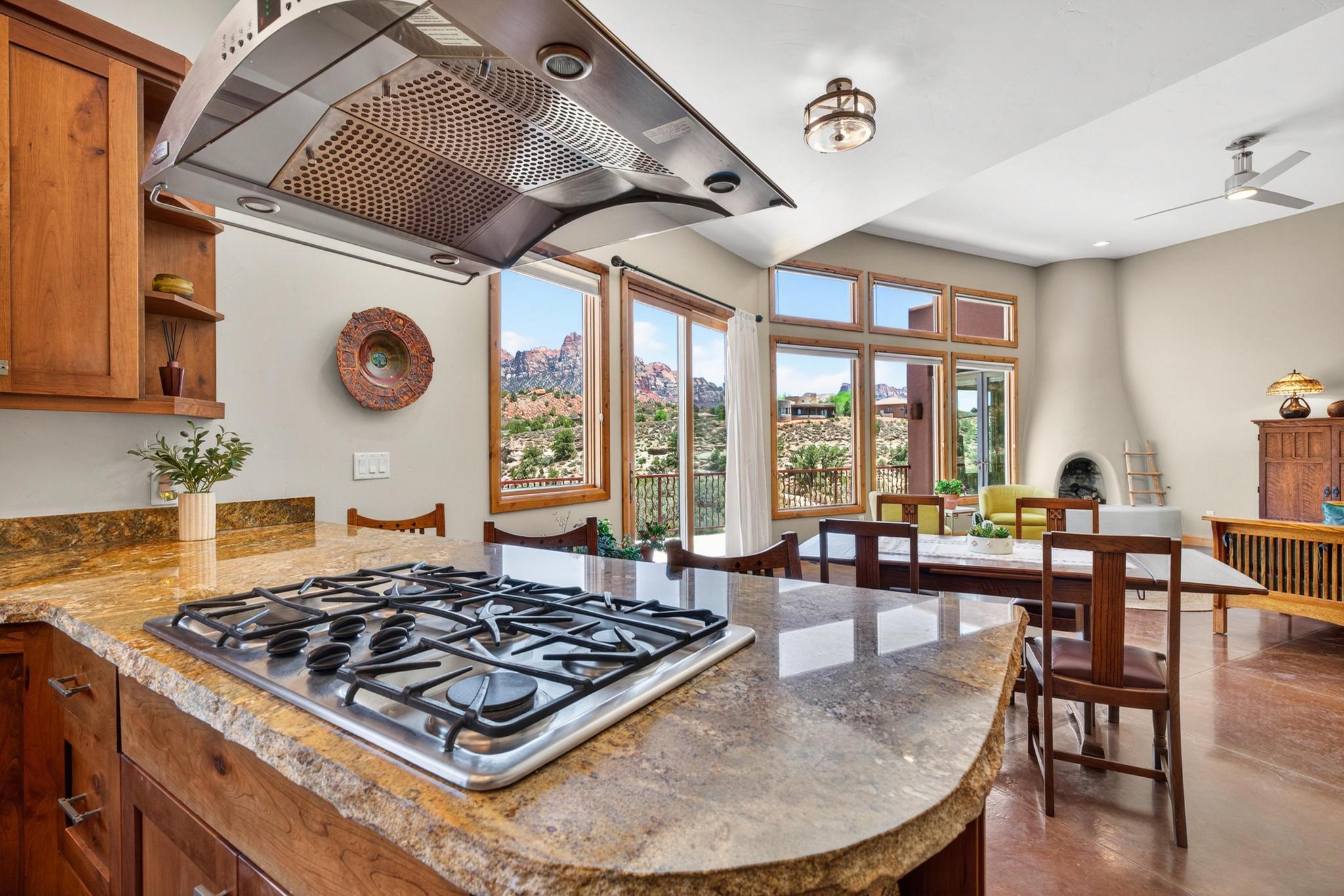 2907 Zuni Circle Springdale, UT 84767 - Photo 10 of 99 "Protected Views. End-of-Cul-de-Sac Privacy. Minutes from Zion NP."