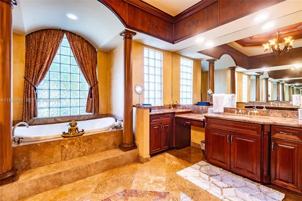 $2,152,000 | 8747 Caraway Lake Court, Boynton Beach, FL 33473