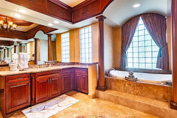 $2,152,000 | 8747 Caraway Lake Court, Boynton Beach, FL 33473