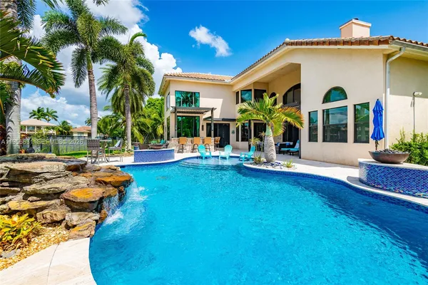 $2,152,000 | 8747 Caraway Lake Court, Boynton Beach, FL 33473