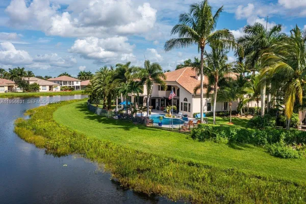 $2,152,000 | 8747 Caraway Lake Court, Boynton Beach, FL 33473