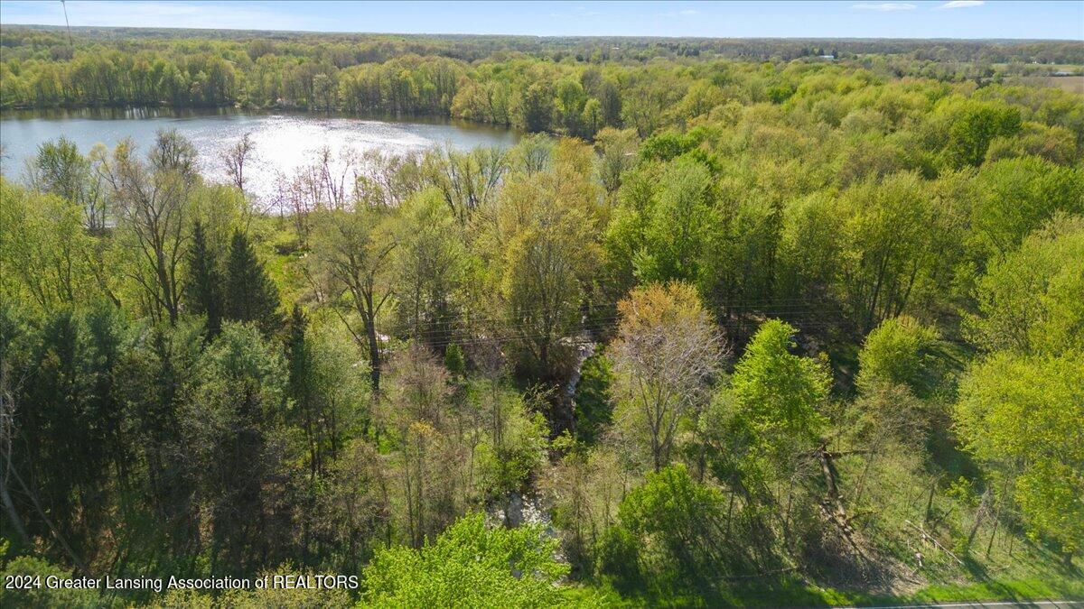 8358 Loomis Road Dewitt, MI 48820 - Photo 56 of 61 07-Media Jett-5