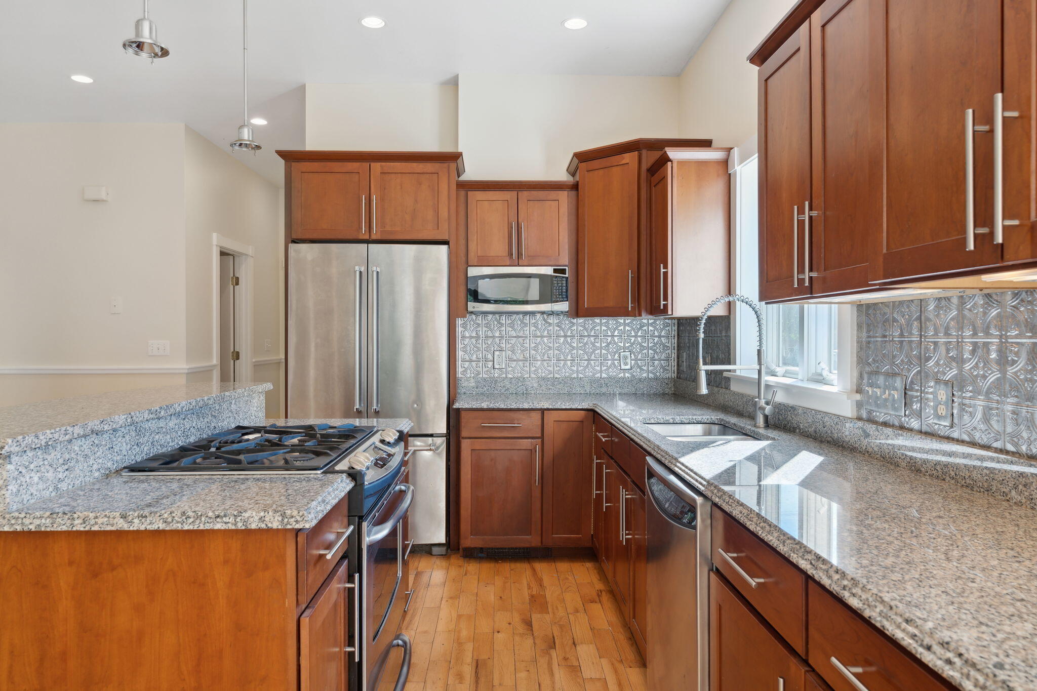 134 Middle Road Falmouth, ME 04105 - Photo 10 of 45 33-web-or-mls-DSC02842