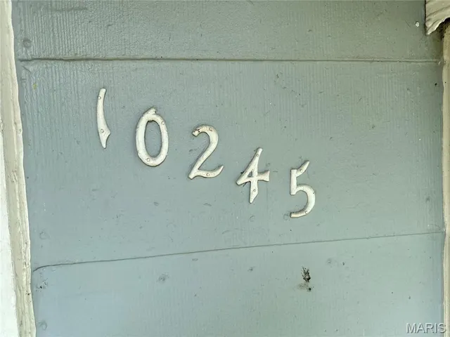 $69,900 | 10245 Duke Drive, St. Louis, MO 63136