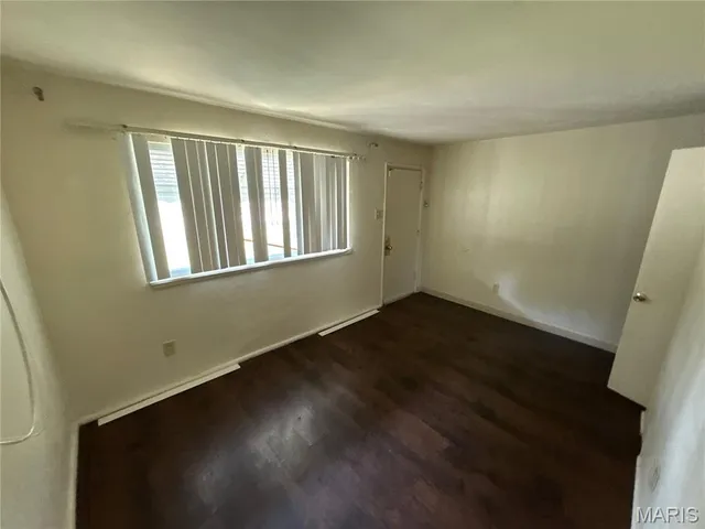 $69,900 | 10245 Duke Drive, St. Louis, MO 63136