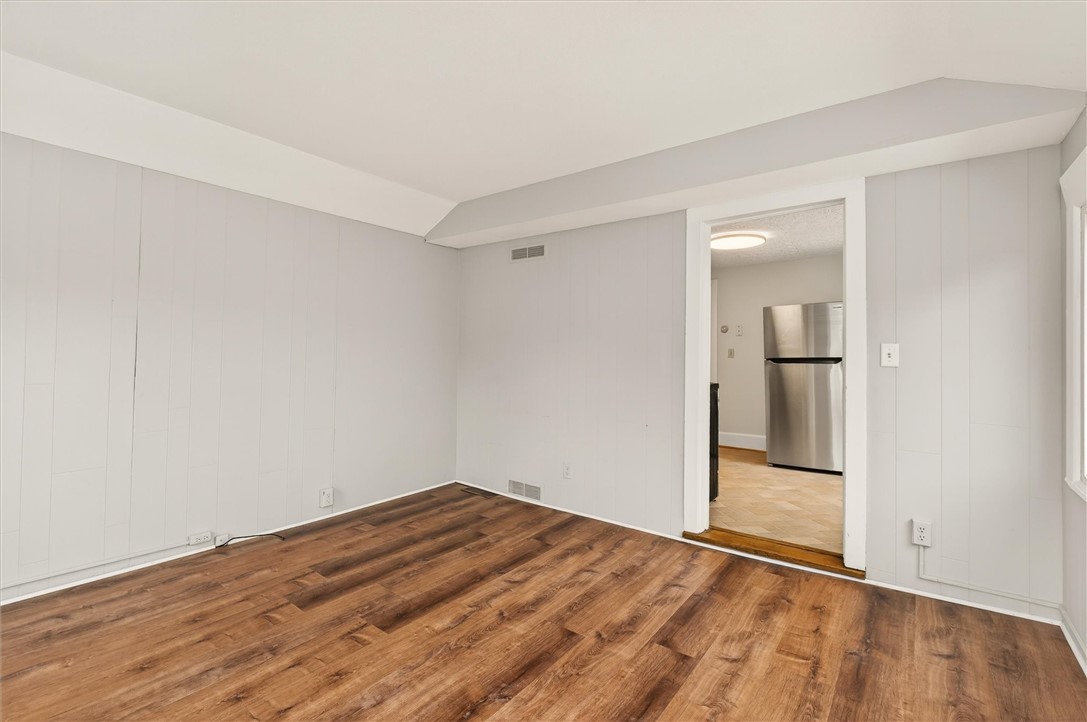 126 West Avenue East Rochester, NY 14445 - Photo 8 of 34