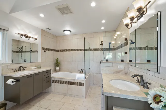 $1,695,000 | 54 Hua Nui Place, Lahaina, HI 96761