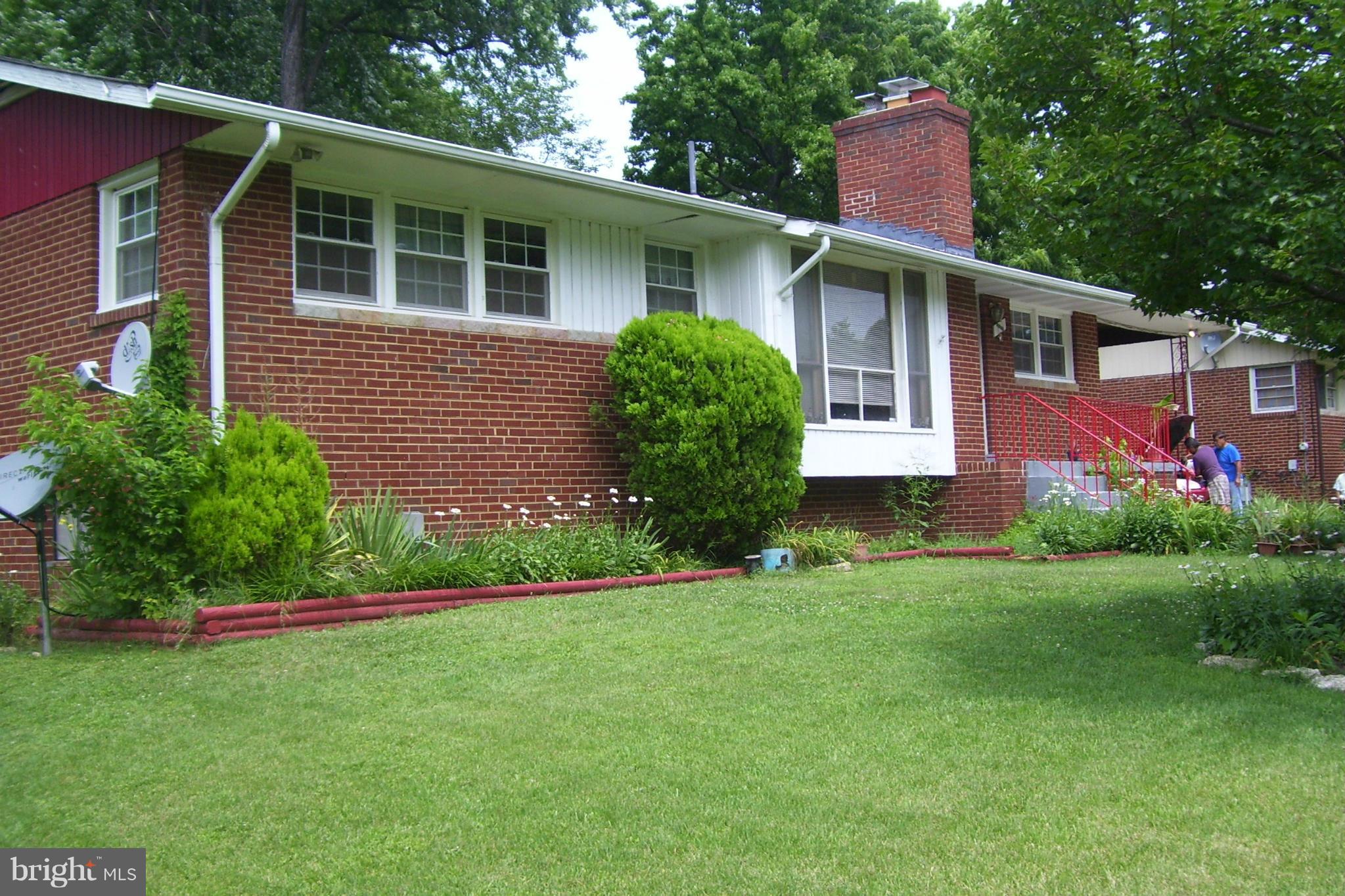 8205 Fort Foote Road Fort Washington, MD 20744 - Photo 1 of 18 Exterior (Front)