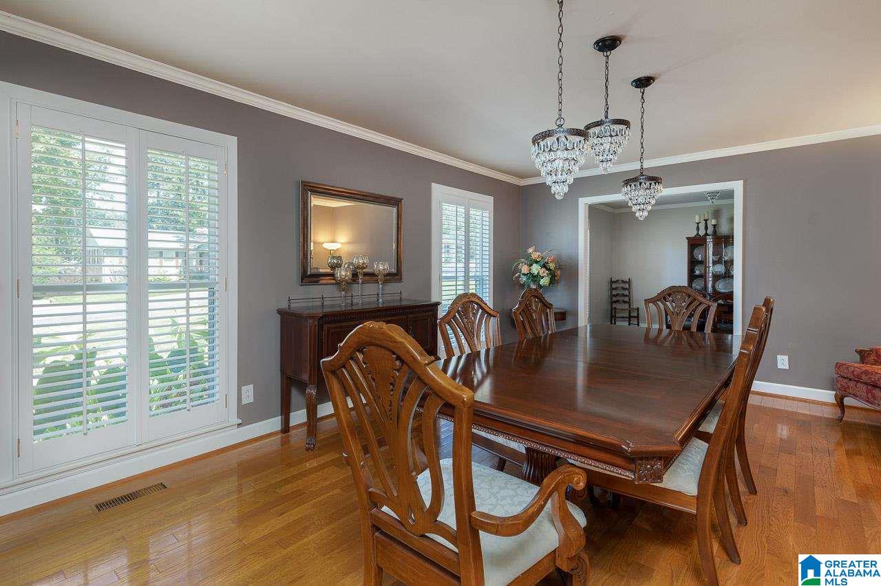 1813 Cornwall Road Birmingham, AL 35226 - Photo 3 of 40