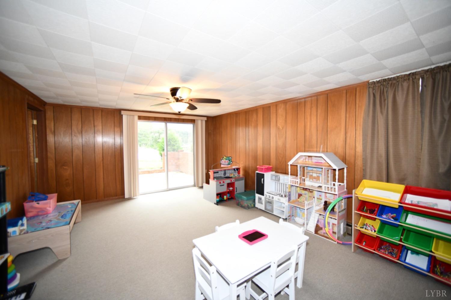 223 Charldon Road Lynchburg, VA 24501 - Photo 25 of 30 Gallery Image 25