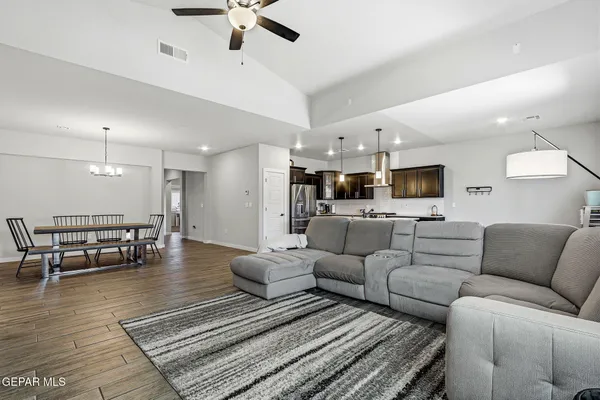 $285,999 | 13050 Aberdare Drive, El Paso, TX 79928