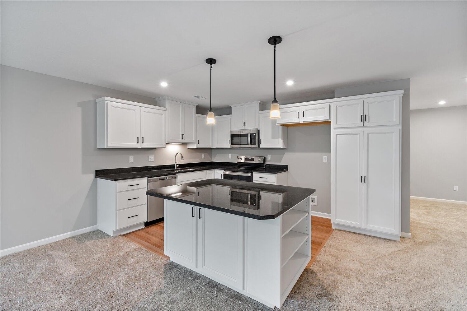 2525 Bella Ridge, Unit 402102 Covington, KY 41017 - Photo 4 of 30 Gallery Image 4