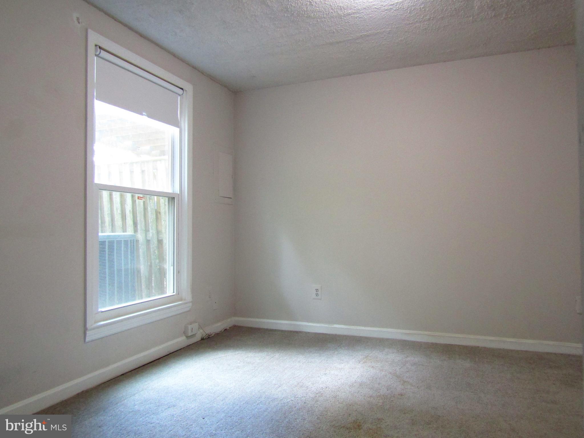 9141 Blarney Stone Drive Springfield, VA 22152 - Photo 21 of 35