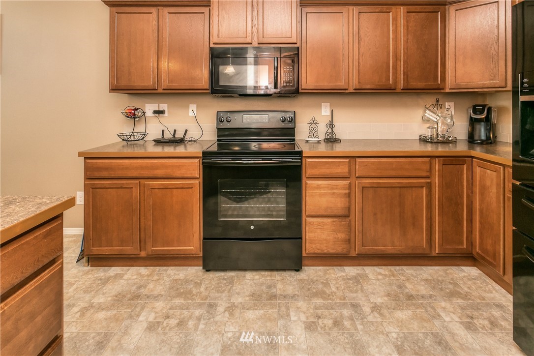 719 South Rees Street Moses Lake, WA 98837 - Photo 8 of 23 Gallery Image 8