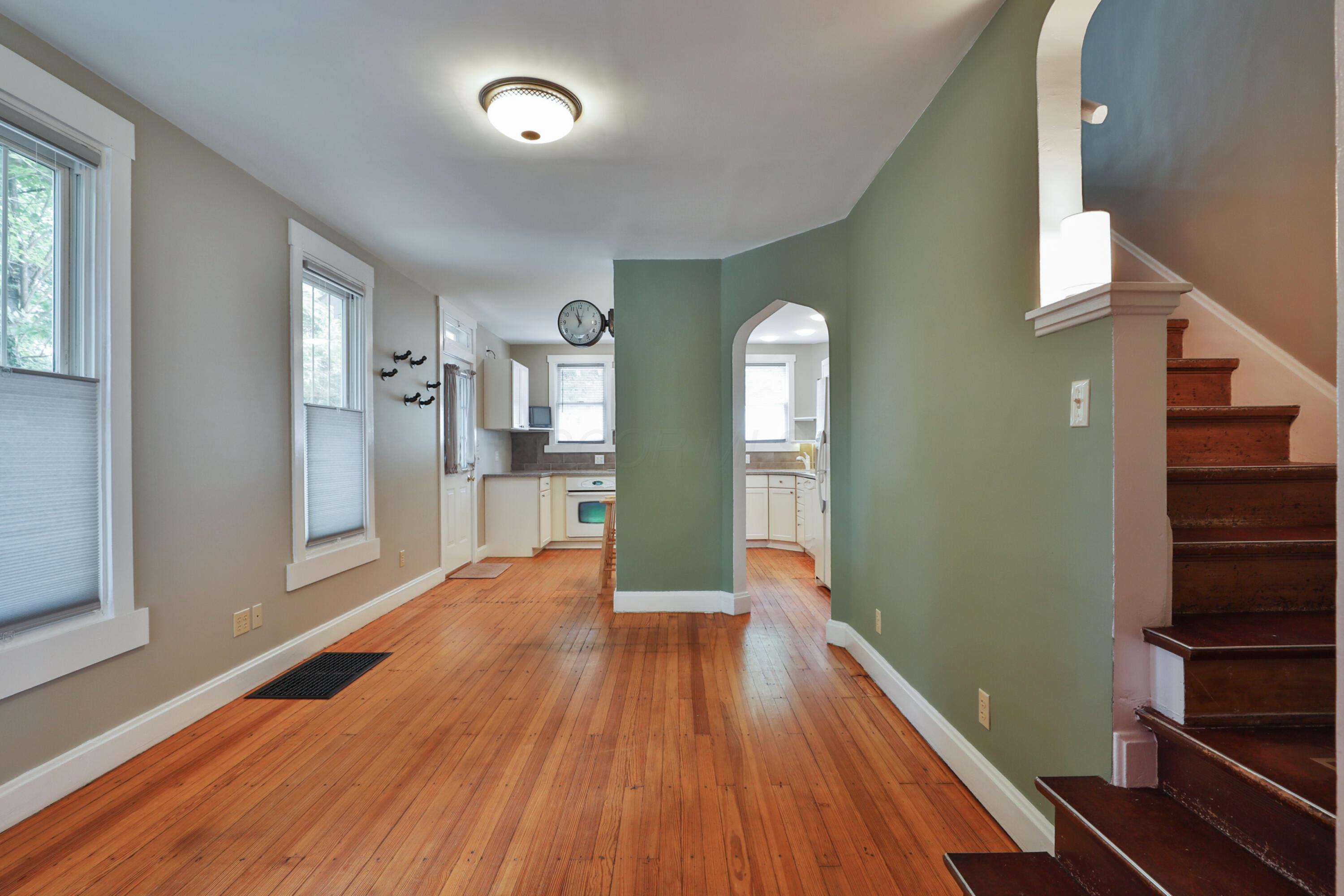 588 Midgard Road Columbus, OH 43202 - Photo 17 of 40 588-MidgardRd-14