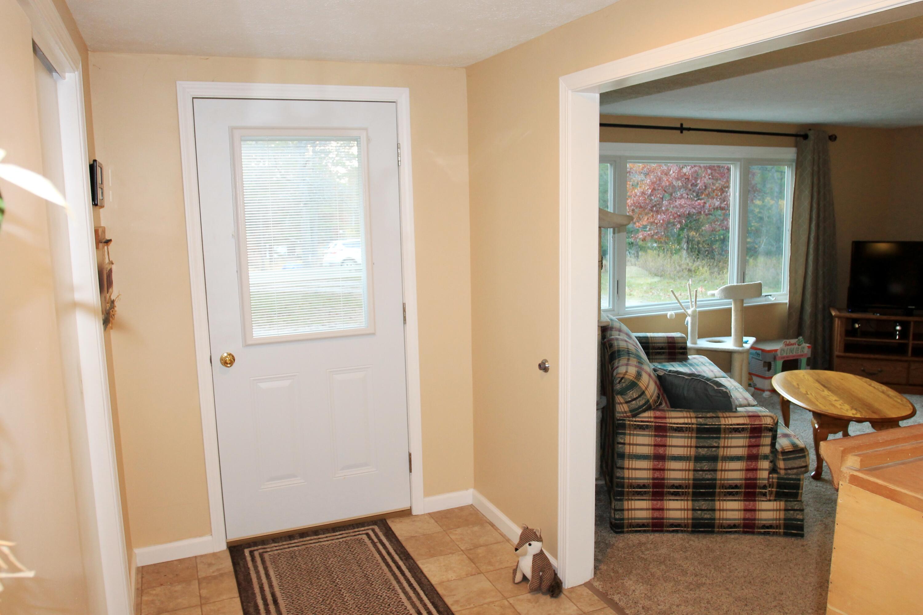 11197 Steckert Bridge Road Roscommon, MI 48653 - Photo 3 of 41 Gallery Image 3