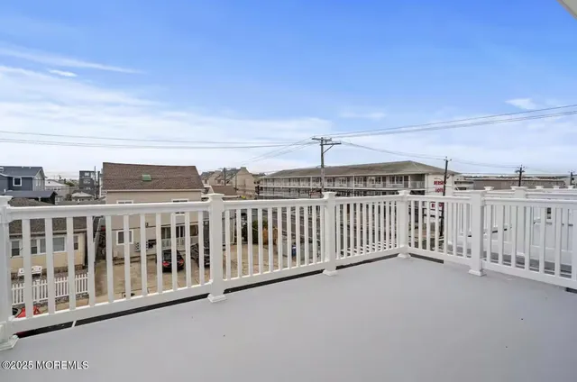 $3,500 | 205 Carteret Avenue, Seaside Heights, NJ 08751