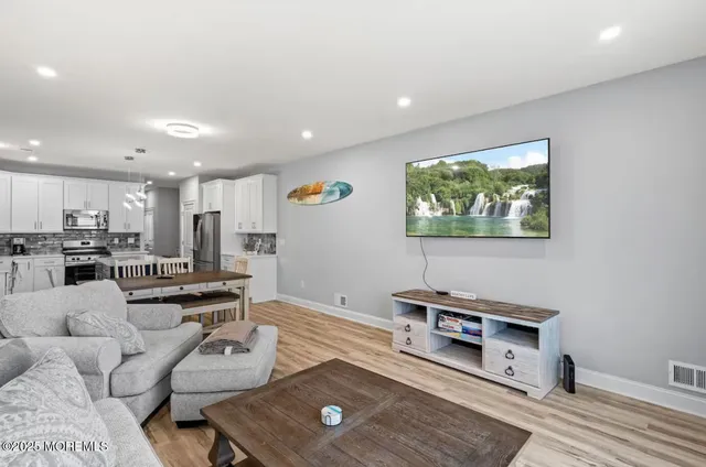 $3,500 | 205 Carteret Avenue, Seaside Heights, NJ 08751