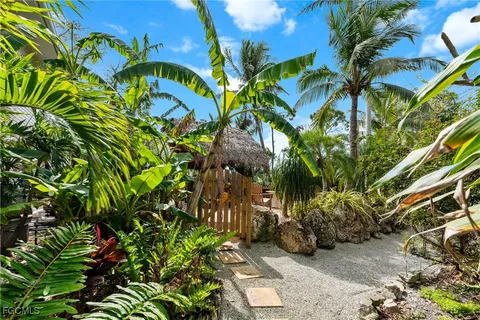 $1,850,000 | 7377 Pineland Road, Bokeelia, FL 33922