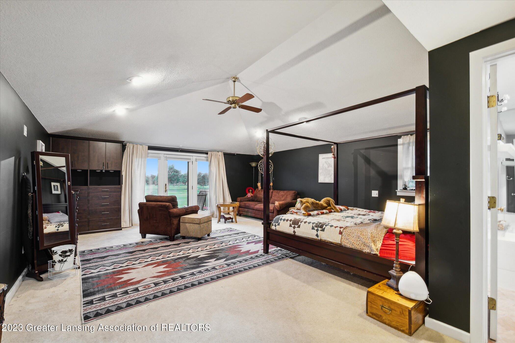 1414 Wellington Road Lansing, MI 48910 - Photo 37 of 61 37-1414-Wellington-Rd-Lansing-MI-48910-W