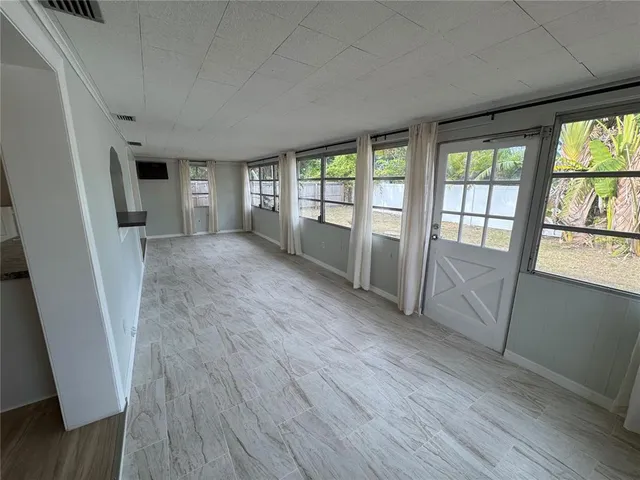 $2,499 | 1764 Thames Street, Clearwater, FL 33755