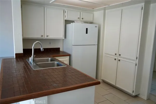 $4,400 | 1318 Applecross Lane, Huntington Beach, CA 92648