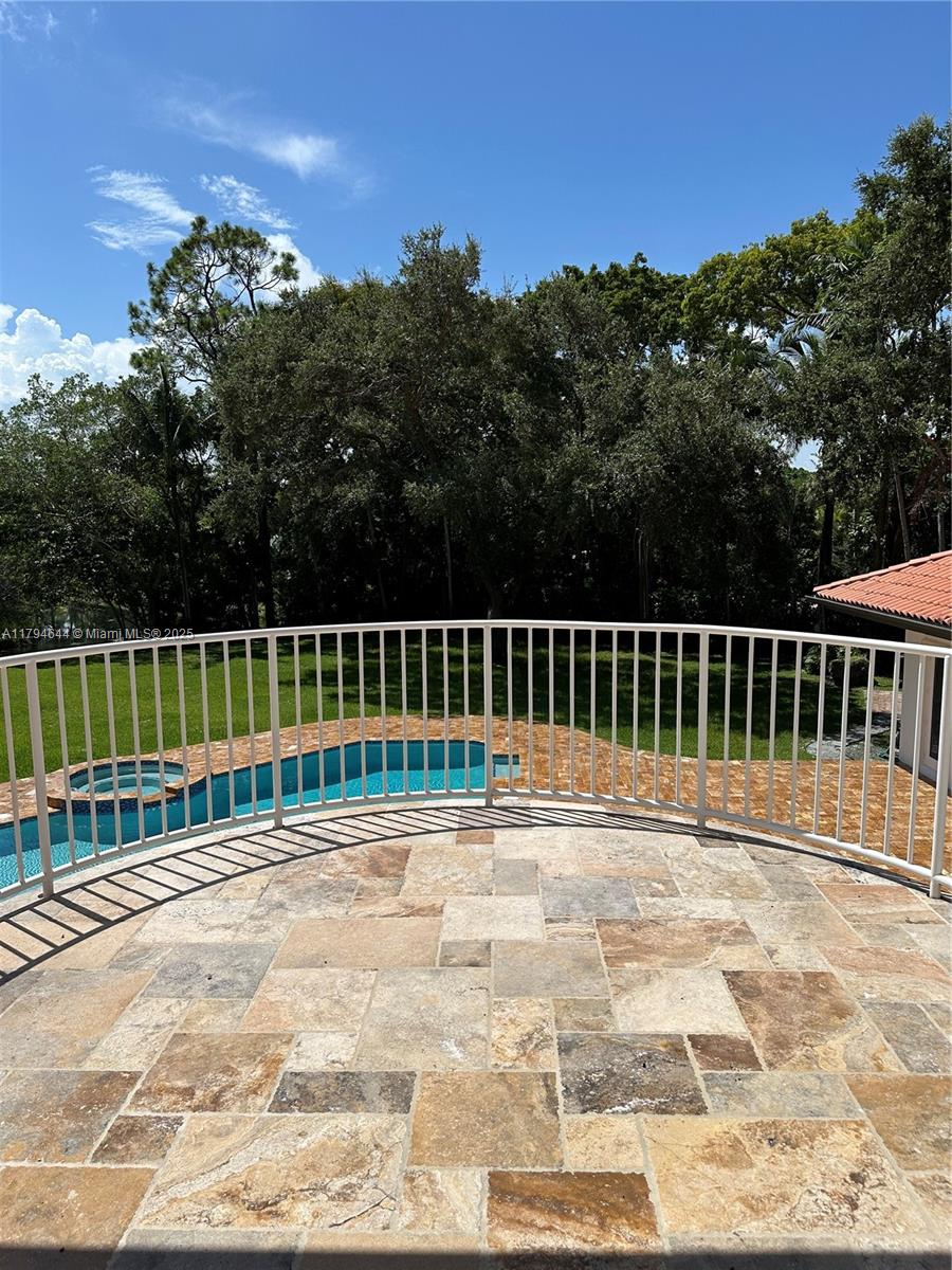 10600 Southwest 69th Avenue Pinecrest, FL 33156 - Photo 20 of 43