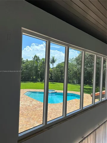 $15,500 | 10600 Southwest 69th Avenue, Pinecrest, FL 33156