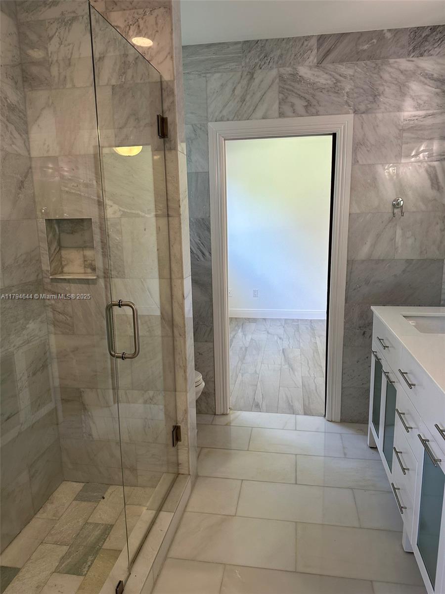 10600 Southwest 69th Avenue Pinecrest, FL 33156 - Photo 32 of 43