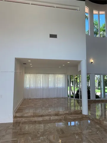 $15,500 | 10600 Southwest 69th Avenue, Pinecrest, FL 33156