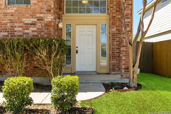 $1,750 | 9919 Mustang Rise, San Antonio, TX 78254