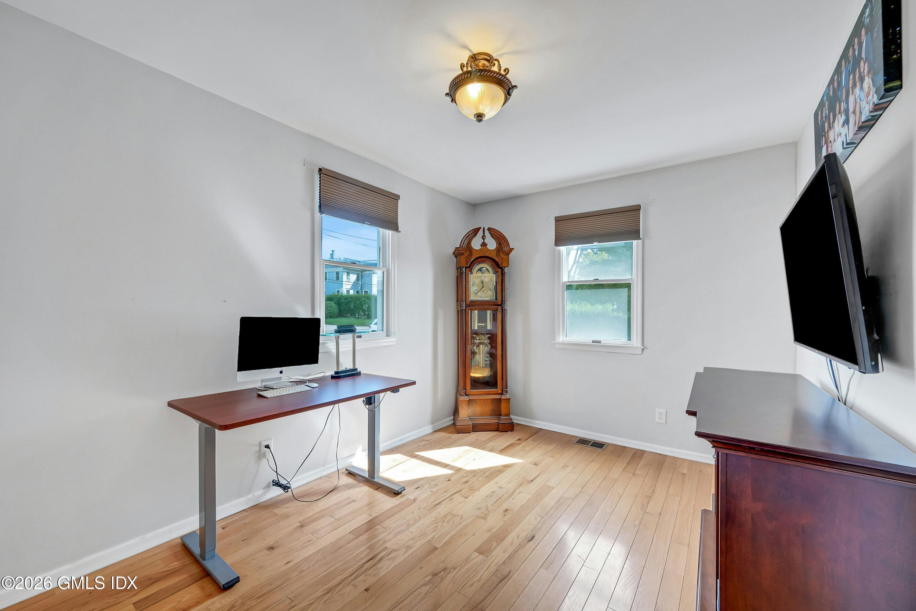 17 Thorn Hill Road Riverside, CT 06878 - Photo 8 of 23 6A