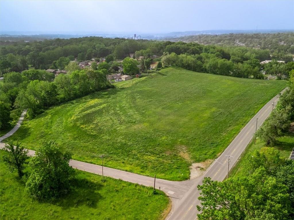 South 22nd Street St. Joseph, MO 64503 - Photo 1 of 4