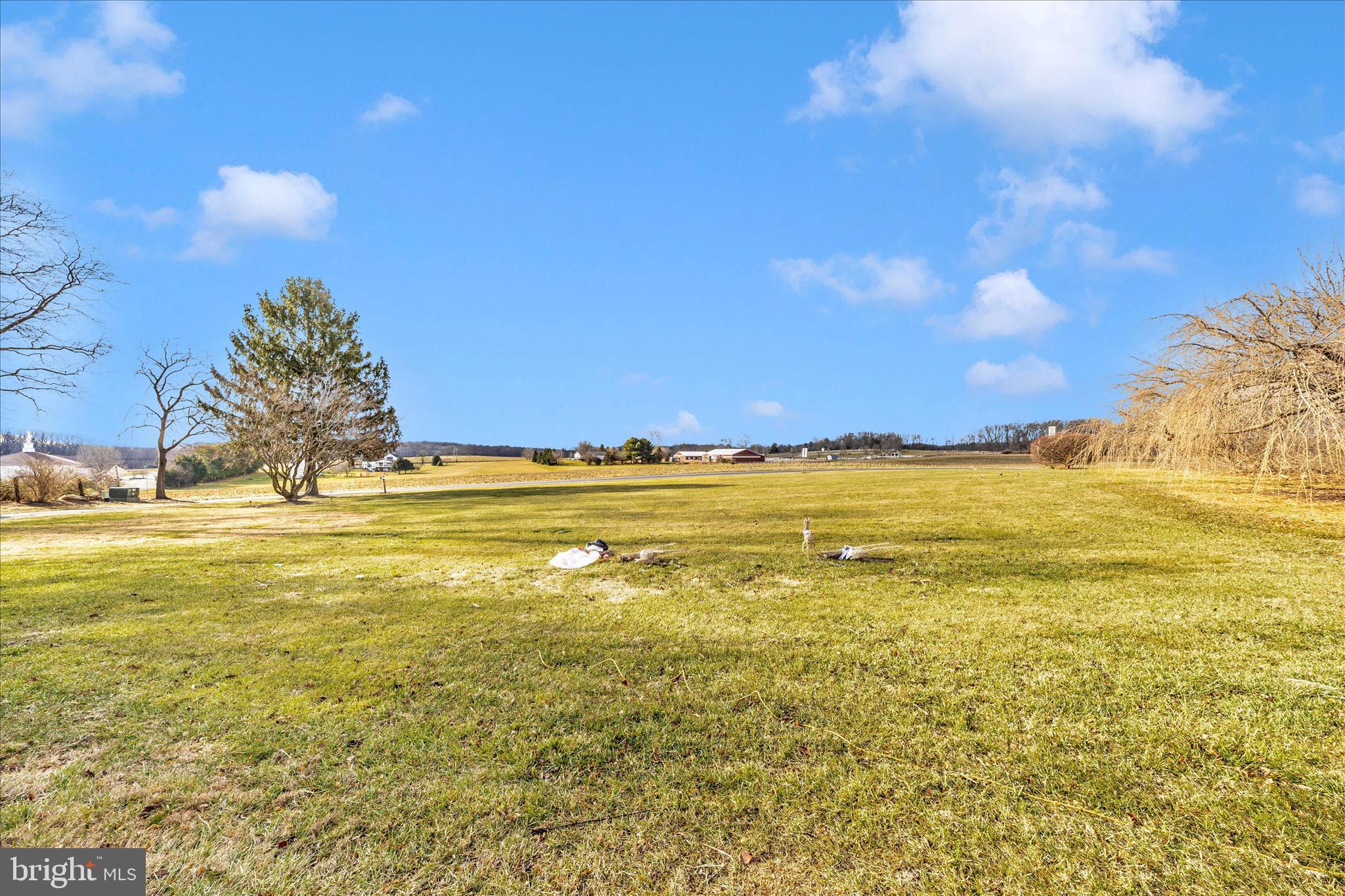 25801 Long Corner Road Gaithersburg, MD 20882 - Photo 5 of 52 a view of an ocean