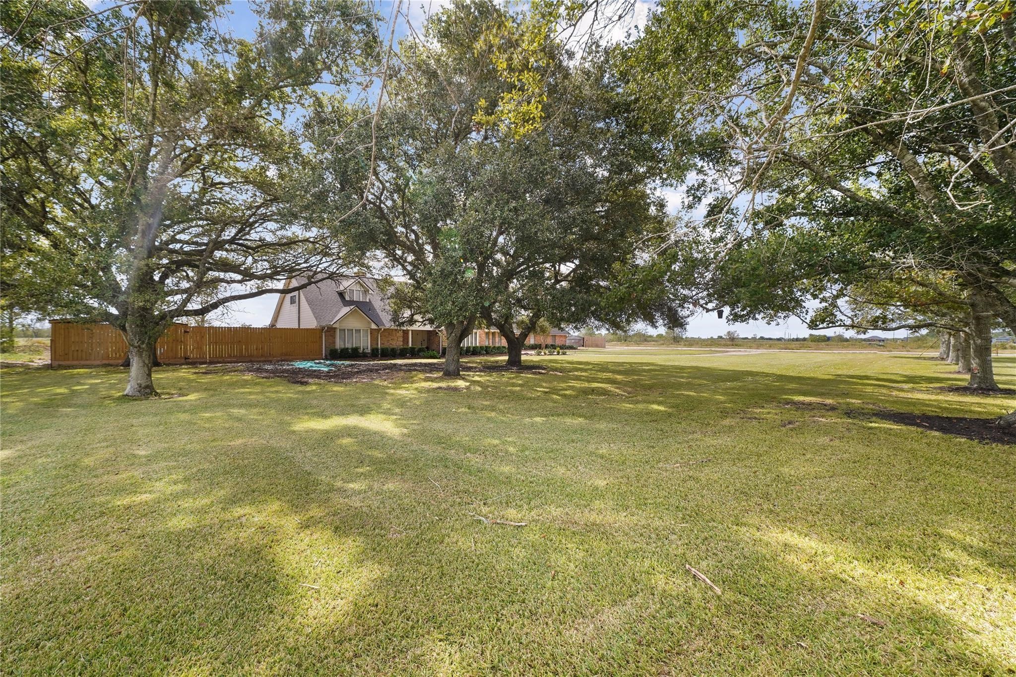 4410 County Road 63 Rosharon, TX 77583 - Photo 1 of 38