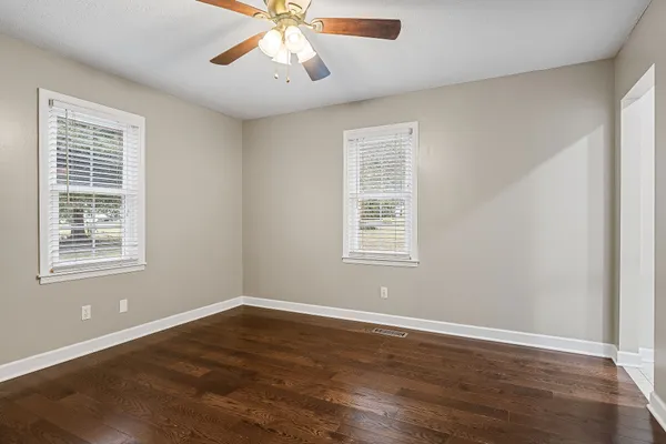 $310,000 | 293 Airport Drive, McMinnville, TN 37110