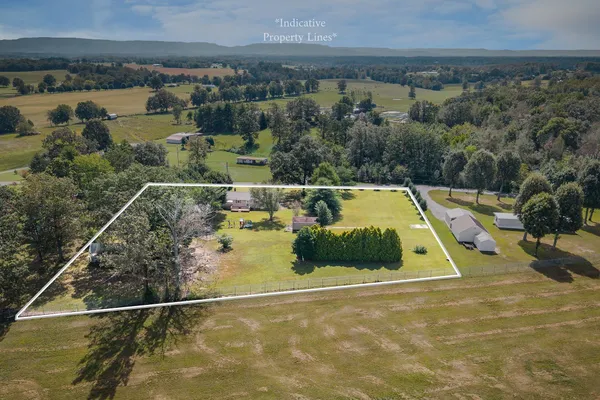 $310,000 | 293 Airport Drive, McMinnville, TN 37110