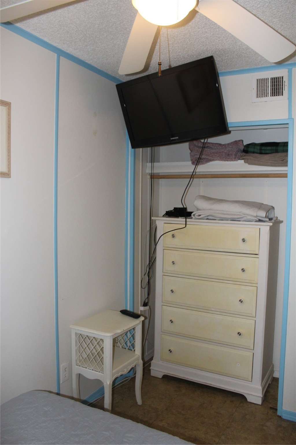 3938 Surfside Boulevard Corpus Christi, TX 78402 - Photo 16 of 21 Bedroom