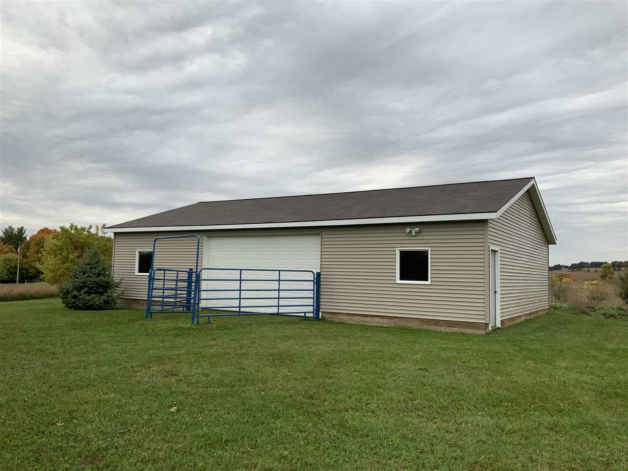 6836 West Remus Road Mount Pleasant, MI 48858 - Photo 30 of 35 1868591-29.JPG