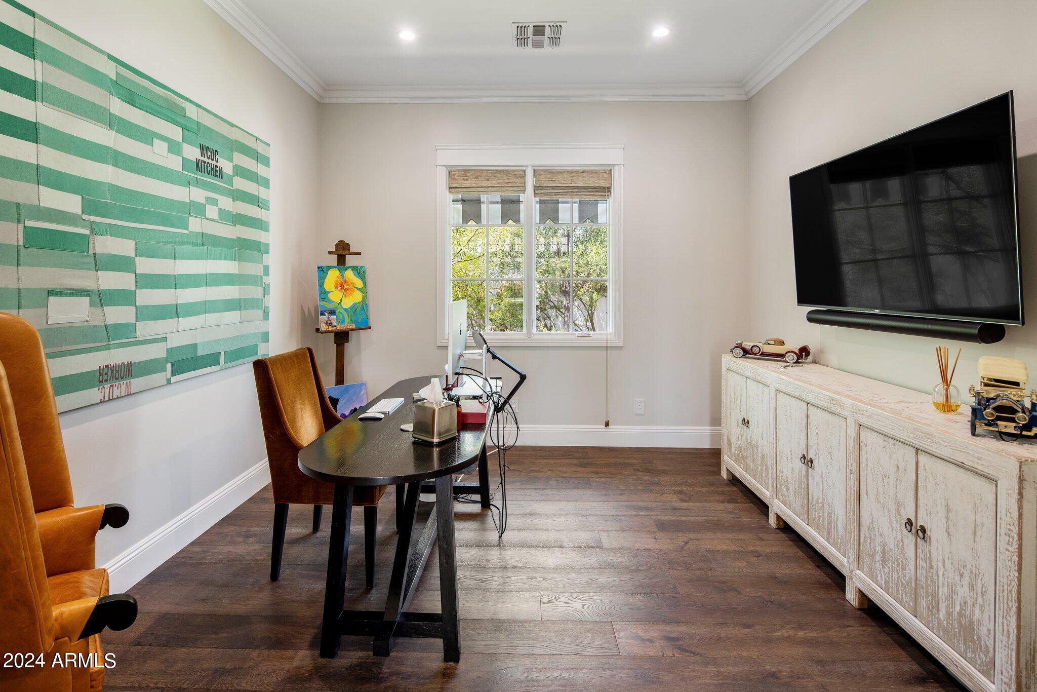 4802 North 46th Street Phoenix, AZ 85018 - Photo 19 of 48 22-web-or-mls-D46A9040