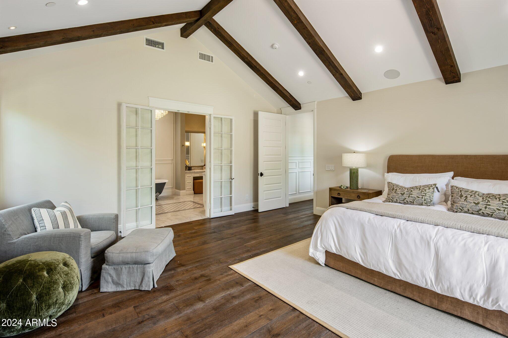 4802 North 46th Street Phoenix, AZ 85018 - Photo 22 of 48 16-web-or-mls-D46A9005