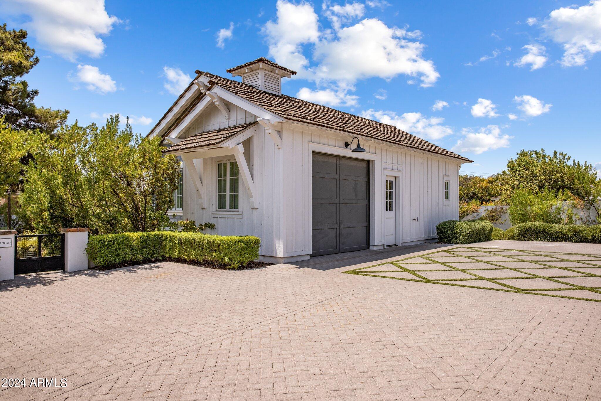 4802 North 46th Street Phoenix, AZ 85018 - Photo 46 of 48 41-web-or-mls-D46A9271