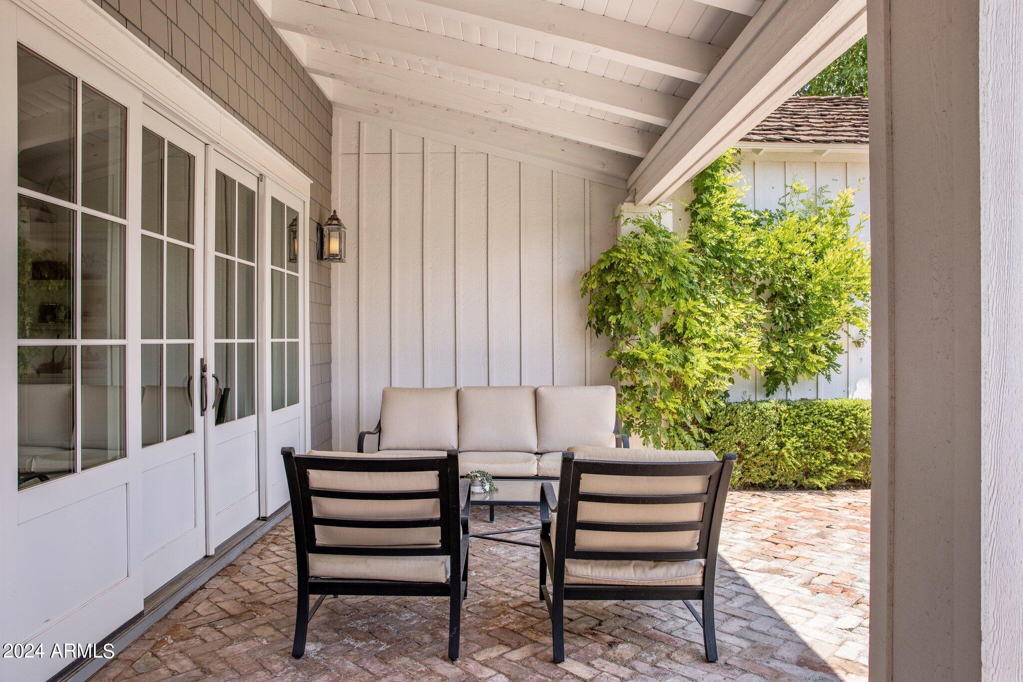 4802 North 46th Street Phoenix, AZ 85018 - Photo 48 of 48 6-web-or-mls-D46A9229